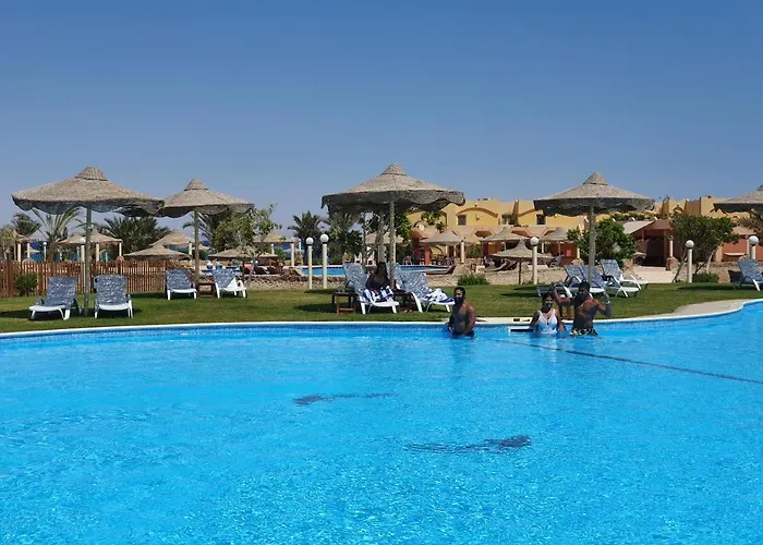Resort Fanar 3*