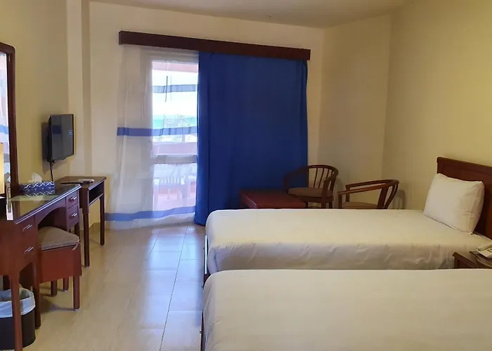 Resort Fanar 3*
