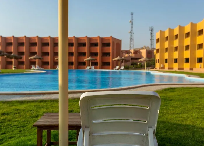 Resort Fanar 3*
